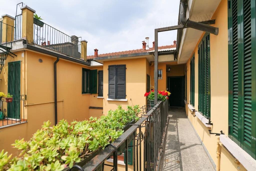 Ferienwohnung Primopiano - Ripa B Mailand Exterior foto